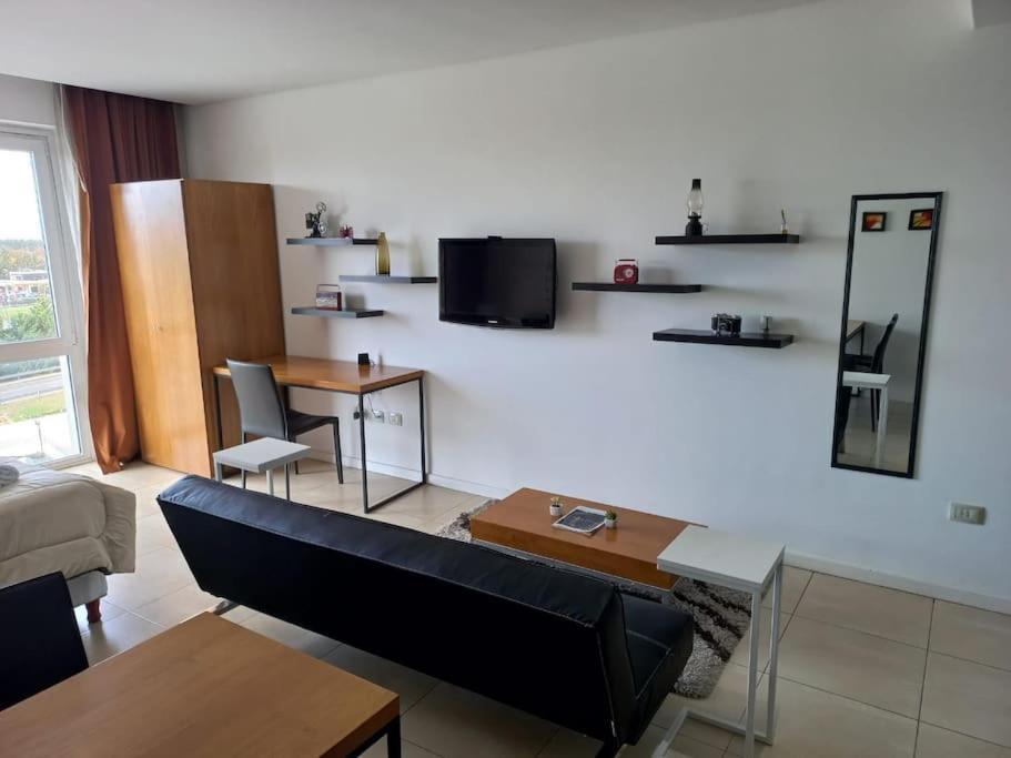 Apartment Nordelta Bay, Piscina Con Arancel, Parking, Gym *
